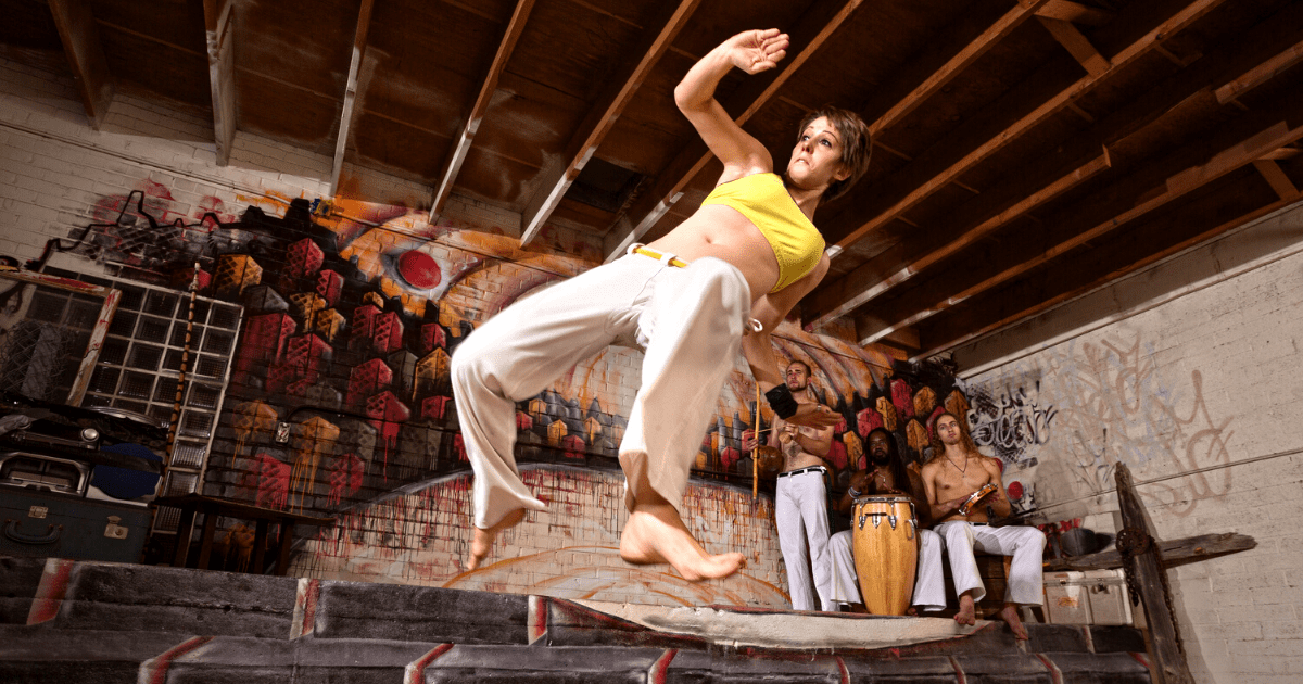 Entraînement de Force au Féminin Capoeira Girl | MOUVERS Nomadslim Movement