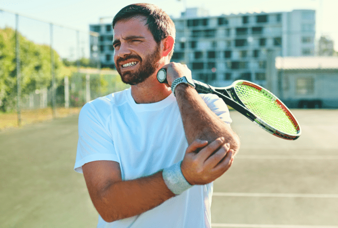 Blessures et Douleurs d'épaules au tennis | MOUVERS Blog