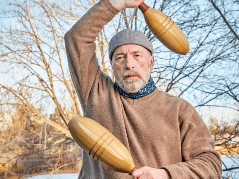 Clubbell shield cast : l'exercice ancestral pour la force des bras Feature | MOUVERS